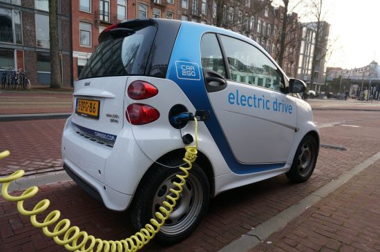 Mobilità green: aiutare l’ambiente risparmiando Mobilità green: aiutare l’ambiente risparmiando